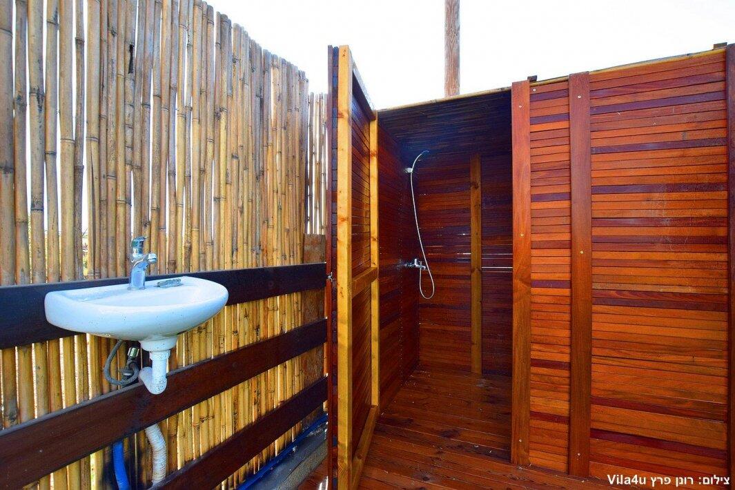 ליידיס פול מרכז  41  לופט לנד