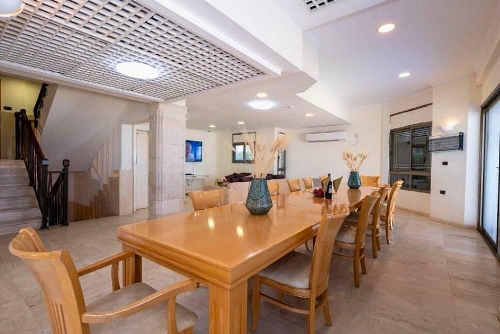 וילה דובדבן טבריה צפון  46  לופט לנד