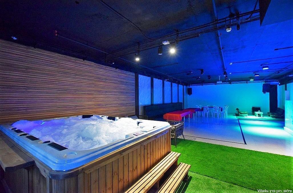 מתחם אירועים רוז גולד - Rose Gold מרכז  2  לופט לנד