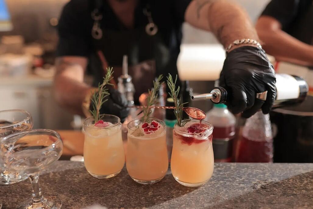 מדבר אירועים מרכז  10  לופט לנד