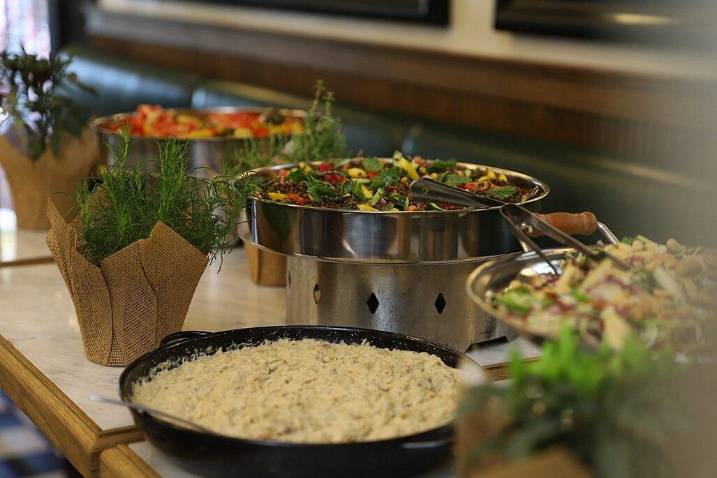 ווסט גארדן - West Garden מרכז  18  לופט לנד