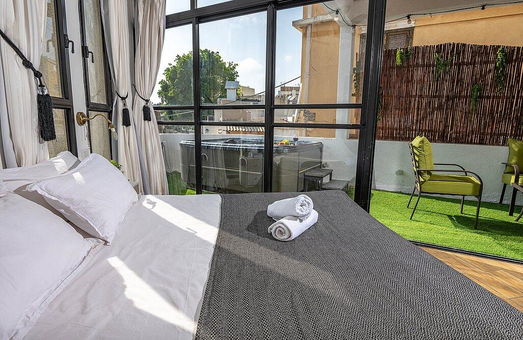 הפנטהאוז של תל אביב יפו מרכז  33  לופט לנד