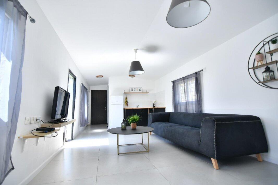 שדות אירוח בטבע מרכז  11  לופט לנד