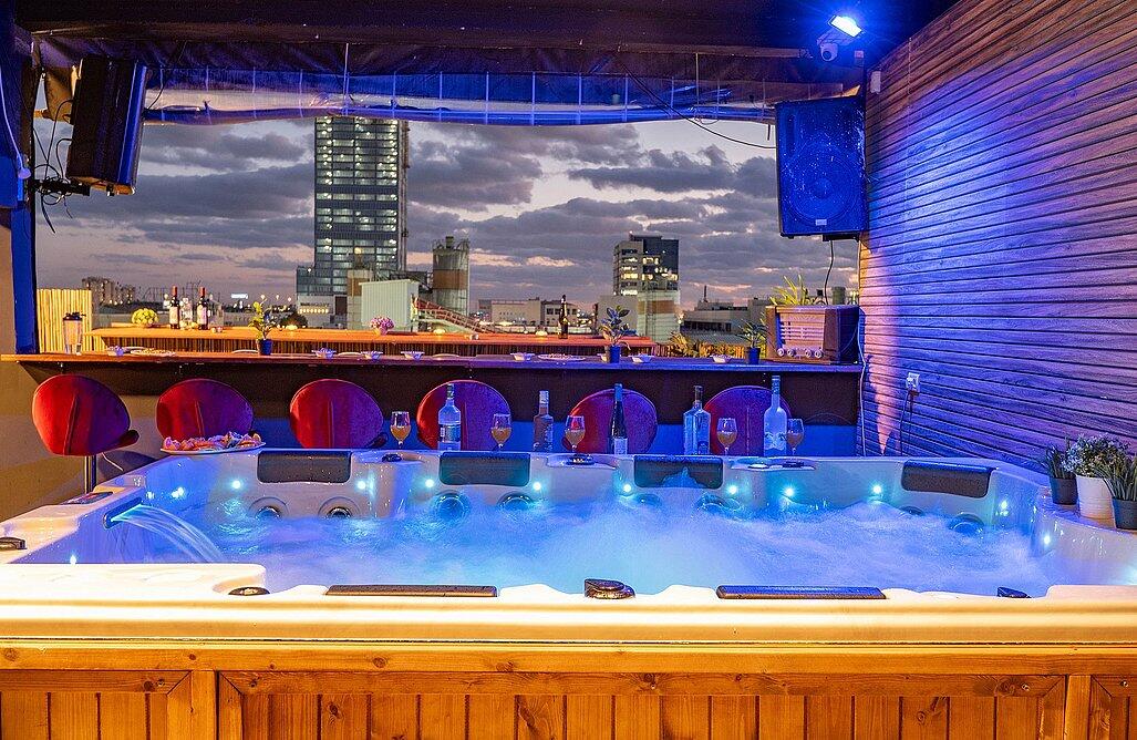 מתחם אירועים רוז גולד - Rose Gold מרכז  10  לופט לנד