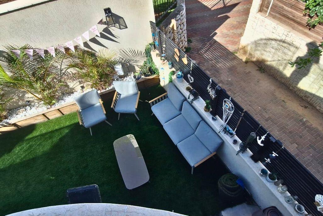 החצר בטיילת - אירועים ליד הים מרכז  8  לופט לנד