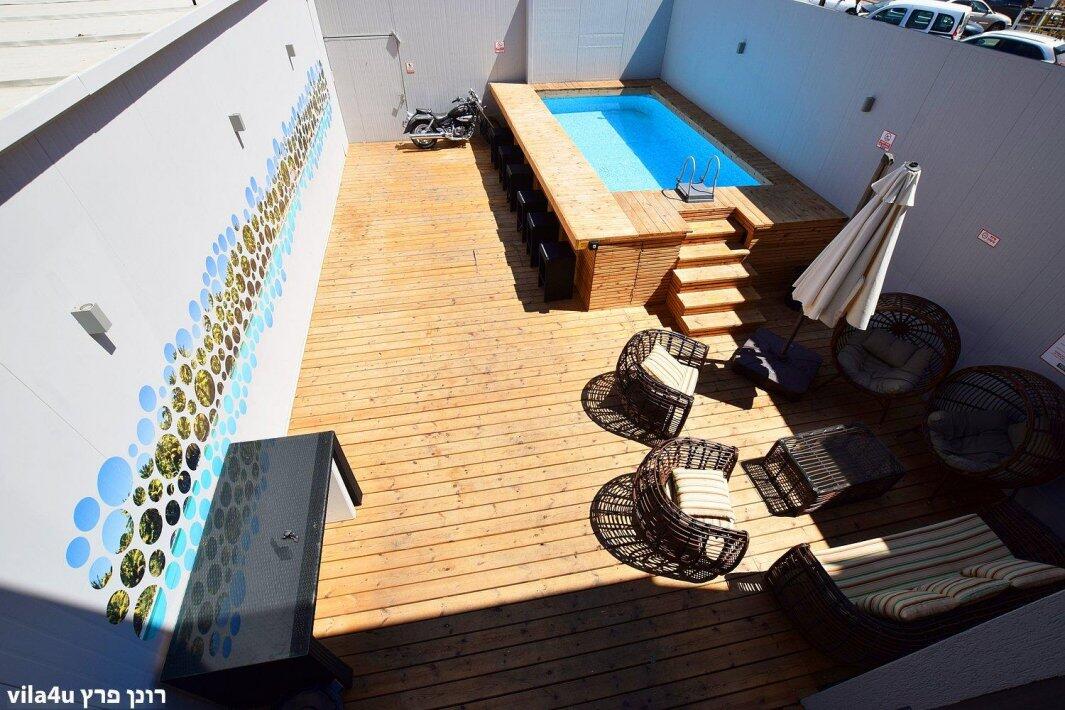 דה וילה - The Villa דרום  4  לופט לנד