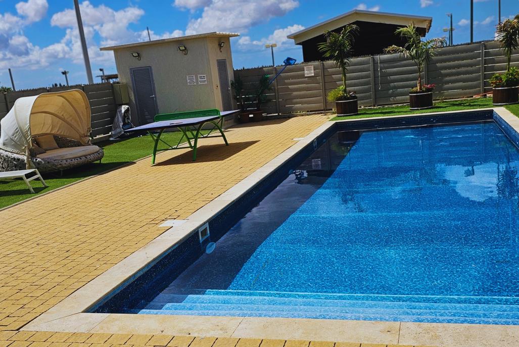 אחוזת נווה גד דרום  10  לופט לנד