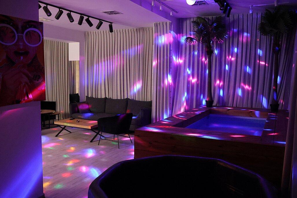 קינג ג'ורג פלייס - King George Place מרכז  25  לופט לנד