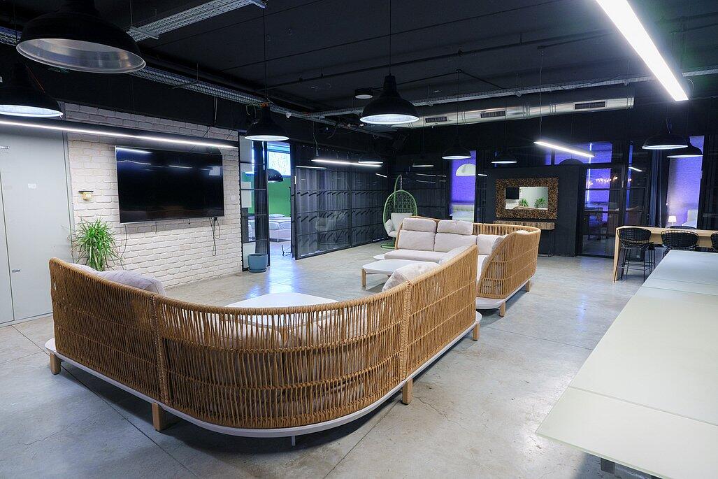 אחוזת הר טוב מרכז  12  לופט לנד