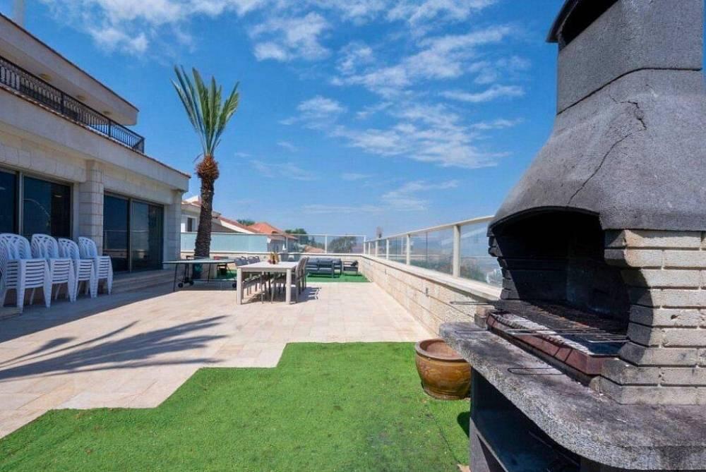 וילה דובדבן טבריה צפון  27  לופט לנד