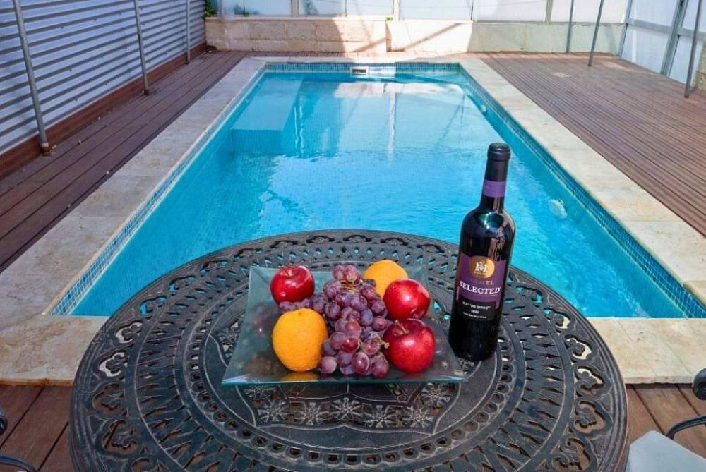 וילה דובדבן טבריה צפון  23  לופט לנד