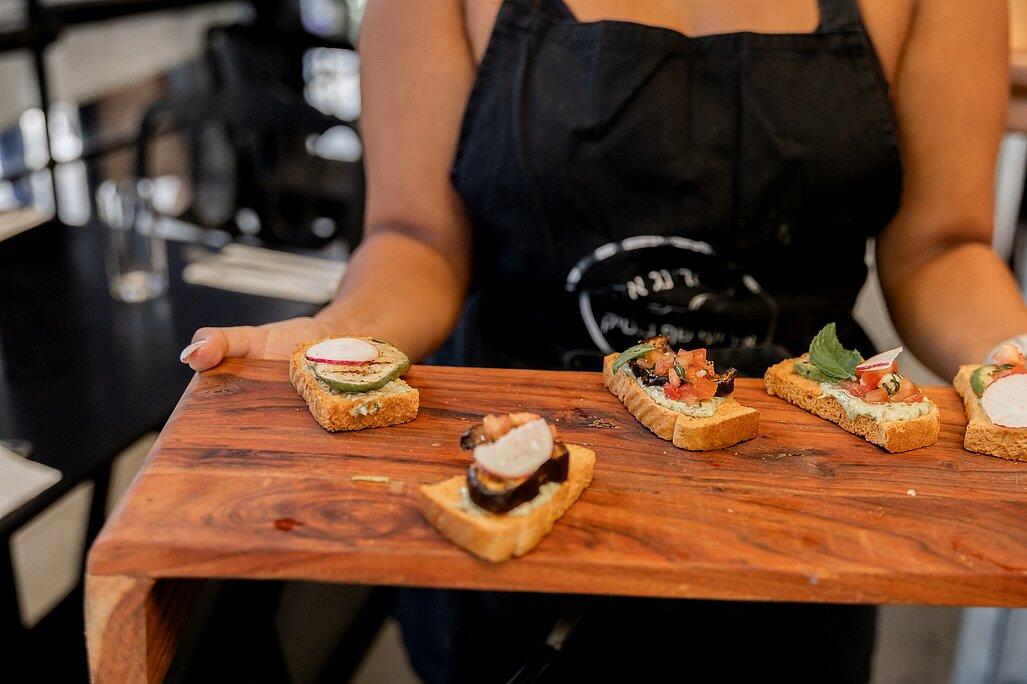 ווסט גארדן - West Garden מרכז  11  לופט לנד