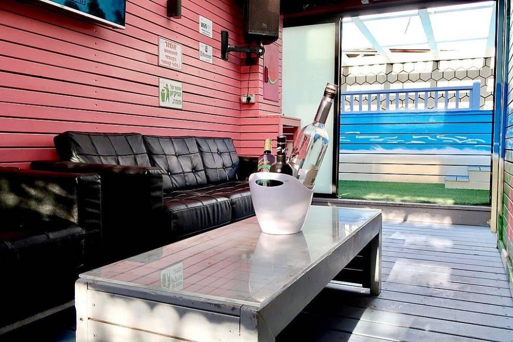 אבו דאבי בוטיק מרכז  26  לופט לנד