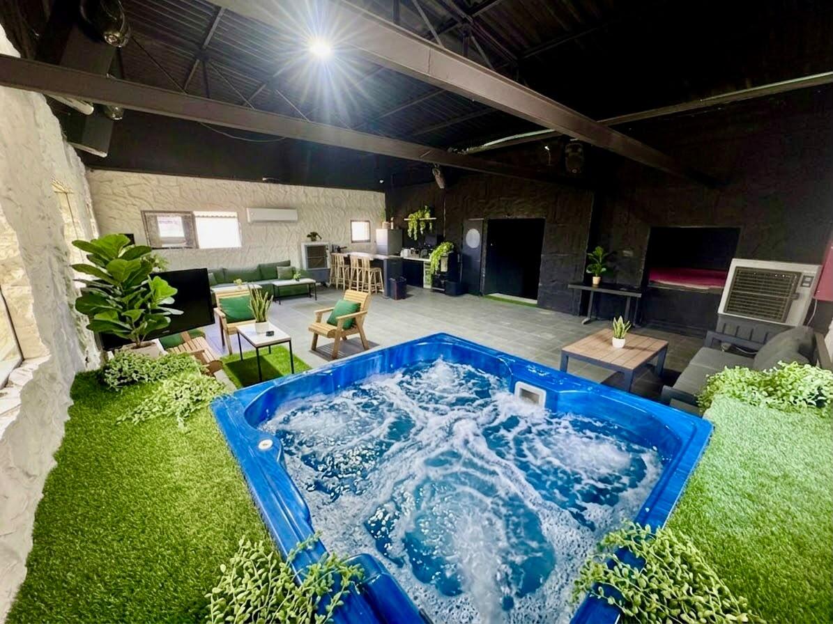 Loft garden Suite | לופט גארדן סוויט מרכז  1  לופט לנד