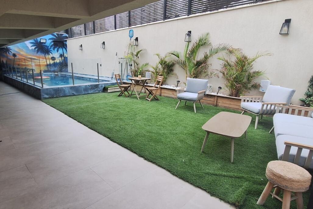 החצר בטיילת - אירועים ליד הים מרכז  22  לופט לנד