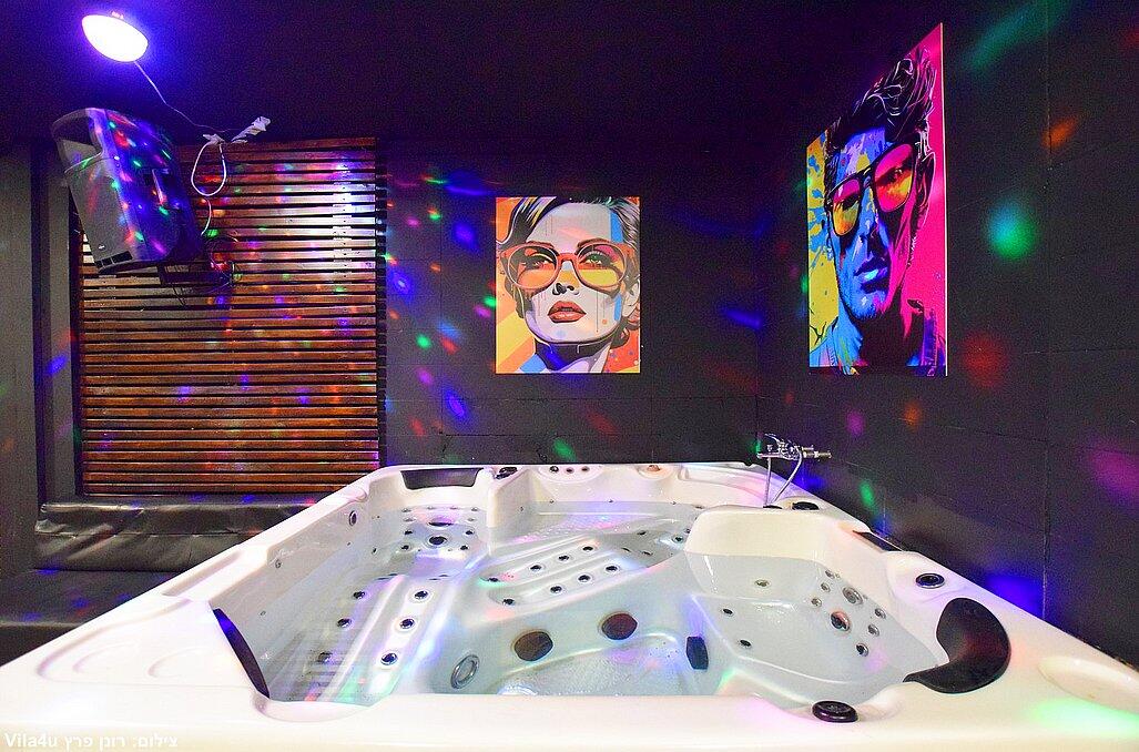 מוזס - לופט בוטיק Moses Loft Boutique מרכז  18  לופט לנד