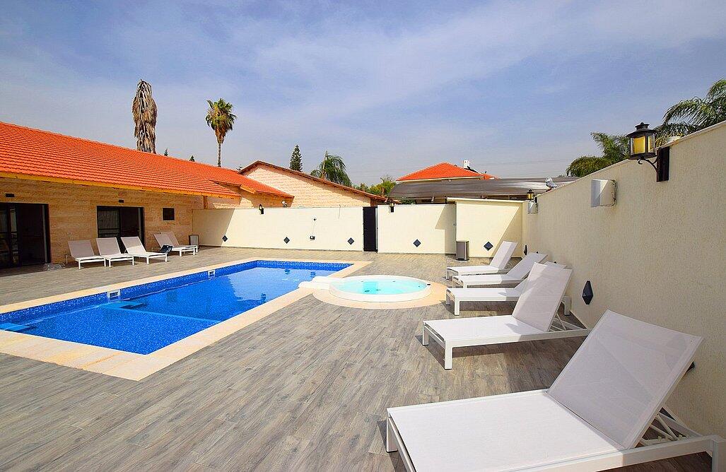 אחוזת רפאלי מרכז  14  לופט לנד