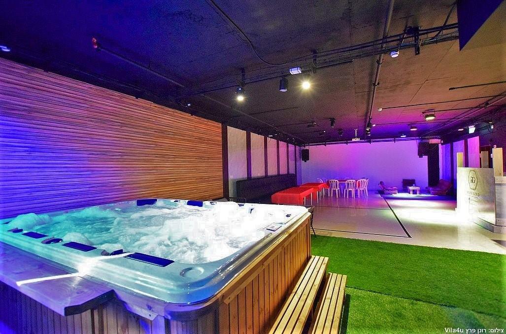 מתחם אירועים רוז גולד - Rose Gold מרכז  11  לופט לנד