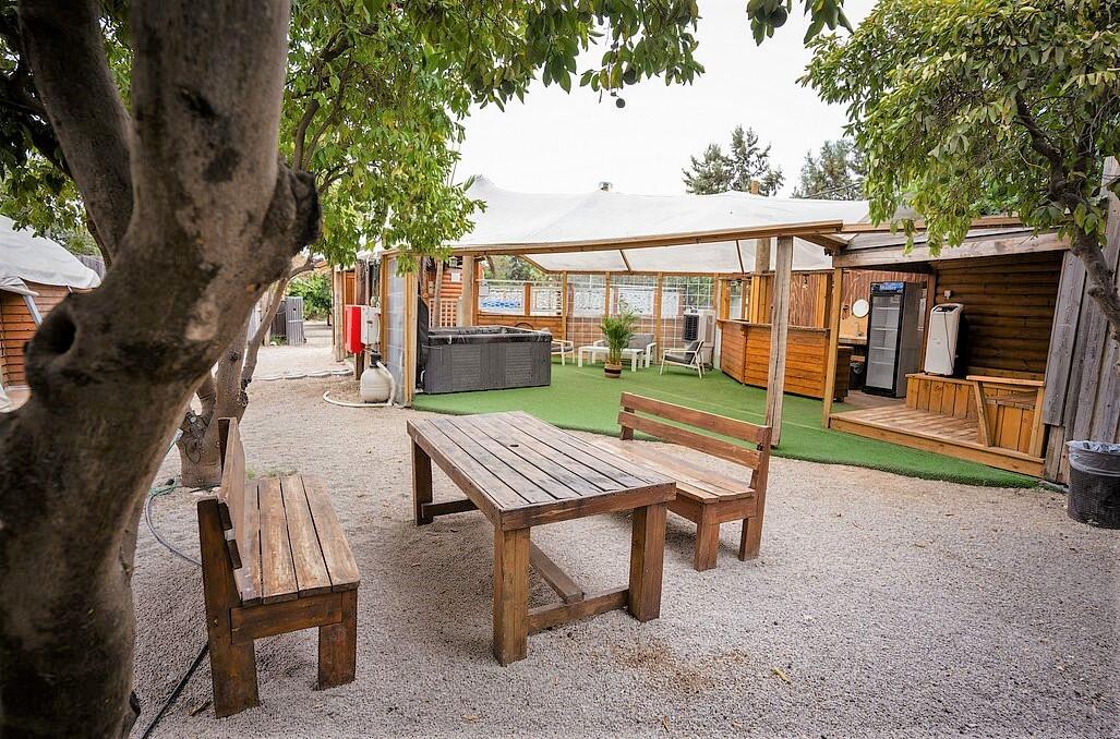 וויליג בר איוונטס מרכז  7  לופט לנד