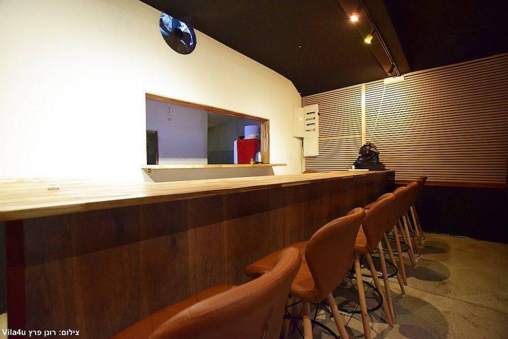 זאקיז מרכז  15  לופט לנד