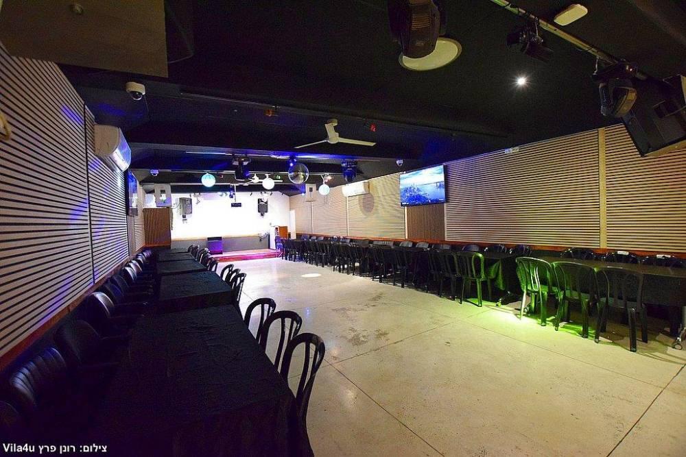 זאקיז מרכז  12  לופט לנד