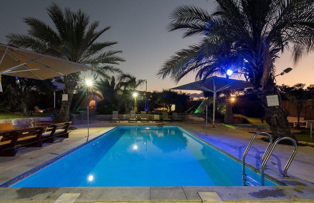 מונקאטה דרום  42  לופט לנד