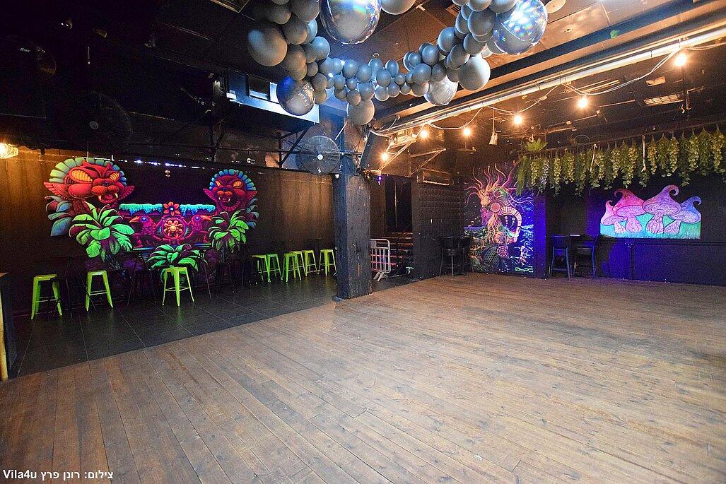 ג'סיקה איוונסט מרכז  15  לופט לנד