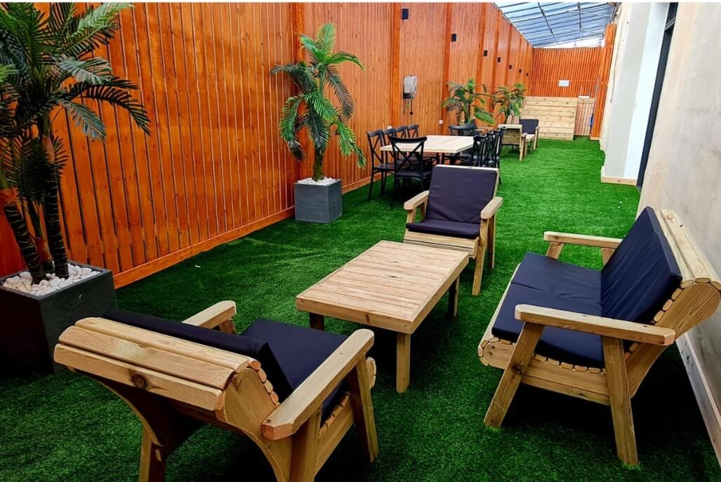 גאסטהאוס רויאל צפון  4  לופט לנד