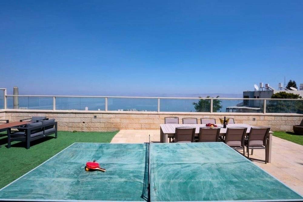 וילה דובדבן טבריה צפון  43  לופט לנד