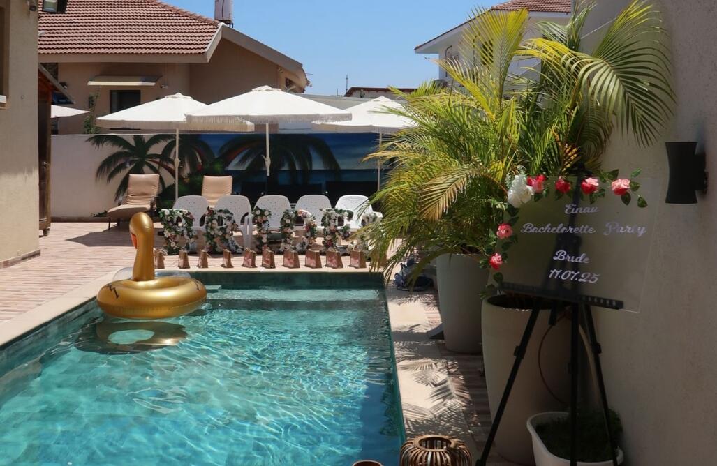 מלכה פול Malka pool מרכז  3  לופט לנד