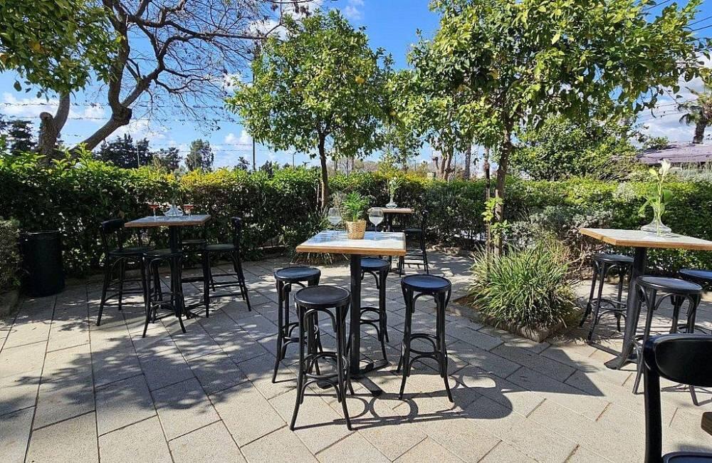 ווסט גארדן - West Garden מרכז  10  לופט לנד