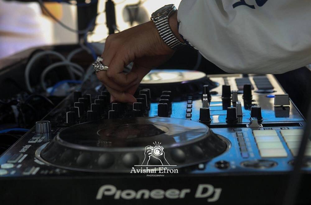 אלמאגו רוף תל אביב מרכז  16  לופט לנד